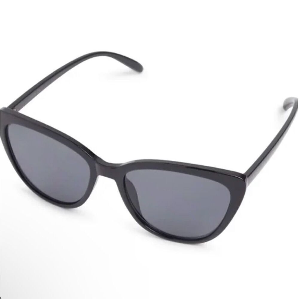 Rachel Zoe Nina Cat Eye Sunglasses Oversized Black Womens New